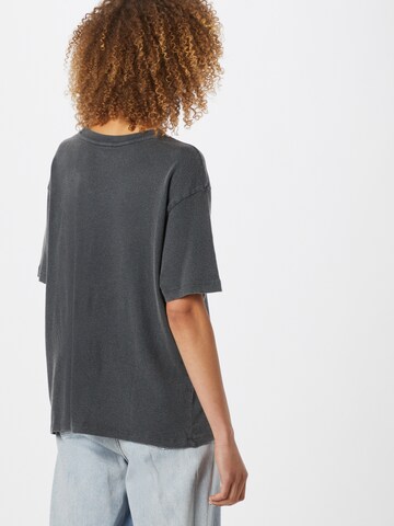 T-shirt BDG Urban Outfitters en noir