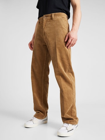 Brixton Regular Chino Pants 'CHOICE' in Brown: front