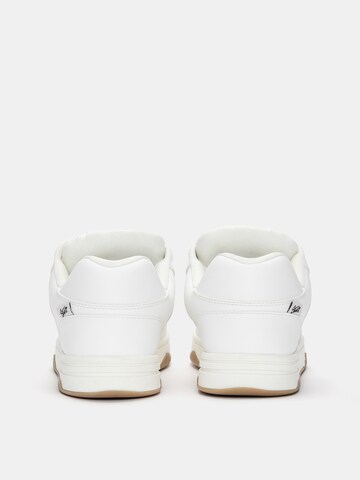 Pull&Bear Platform trainers in White