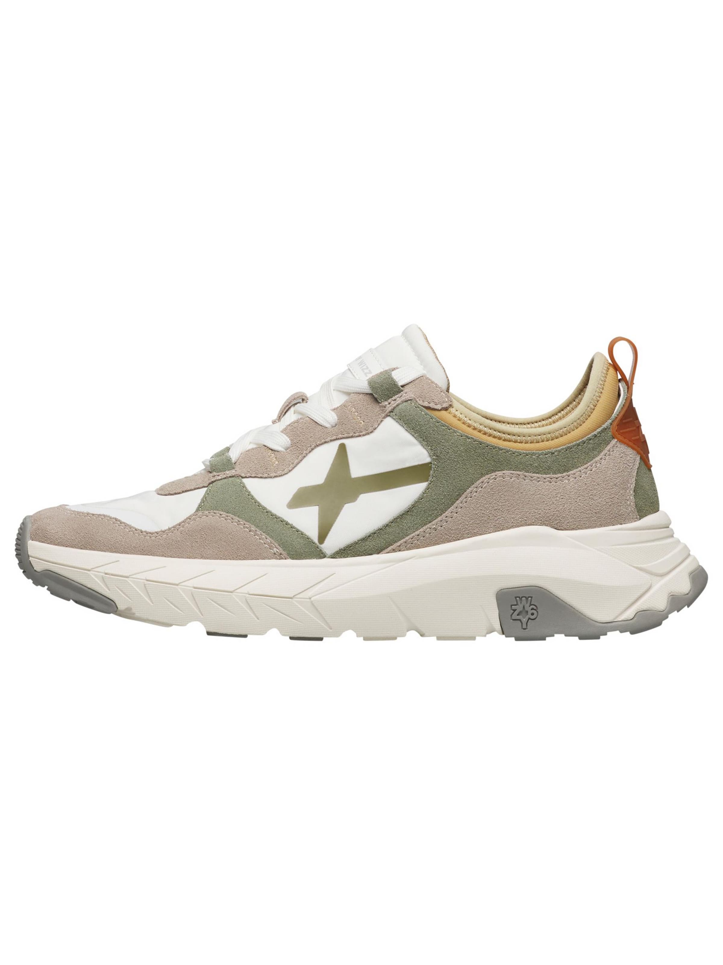 W6YZ Platform trainers 'NEXT-M.' in Grey: front