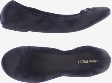 Anna Field Flats & Loafers in 37 in Black: front