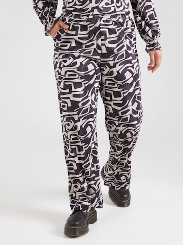 ONLY Carmakoma Wide Leg Housut 'CARMIKA' värissä harmaa: etupuoli