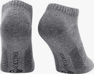 GIESSWEIN Socken in Grau