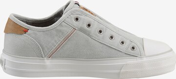 Baskets basses MUSTANG en gris