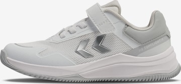 Chaussure de sport Hummel en blanc : devant