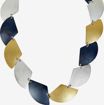 Chaîne DeMarie en mélange de couleurs : devant