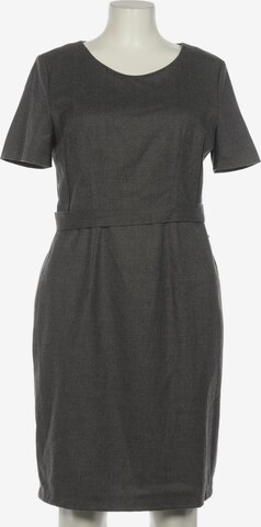 ESCADA Dress in XL in Grey: front