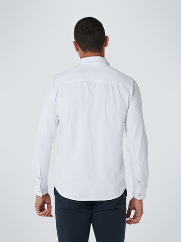 Coupe regular Chemise No Excess en blanc