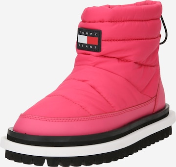 Tommy Jeans Snow Boots in Pink: front