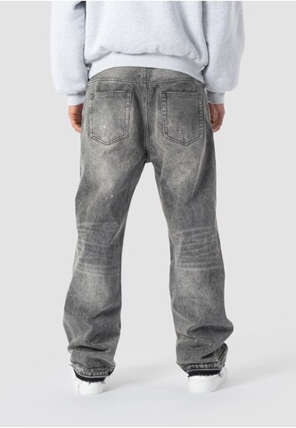 Project Blue Flared Jeans in Grau