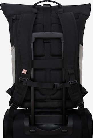 Johnny Urban Rucksack 'Allen Large' in Schwarz