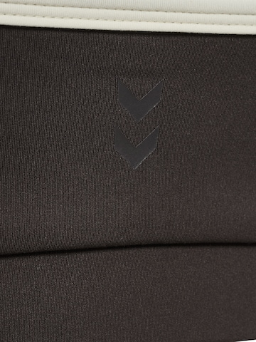 Hummel Sporttop in Bruin
