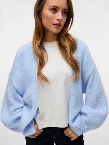 VERO MODA - Cárdigan 'MAYBE' en azul