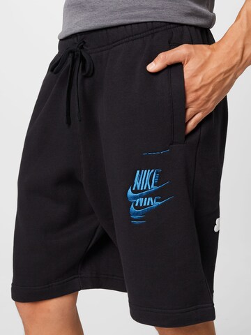 Nike Sportswear Regular Trousers in Black