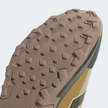 Chaussure basse 'Eastrail 3' ADIDAS TERREX en marron