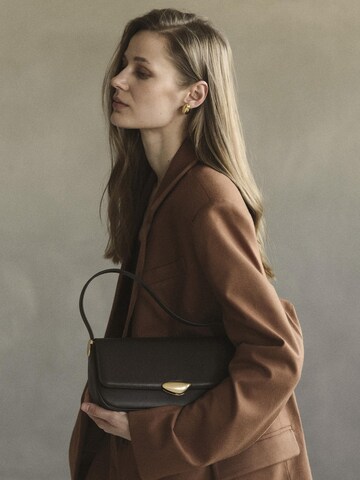 MAESTOSO Handbag 'Noa Slim' in Brown