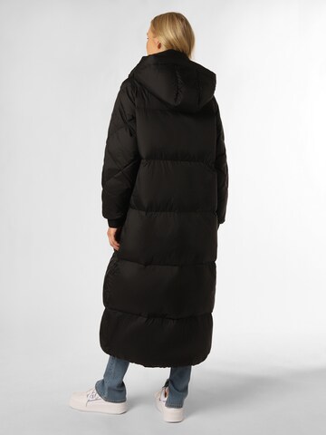 TOMMY HILFIGER Winter Coat in Black