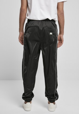 SOUTHPOLE Tapered Hose 'Southpole' in Schwarz
