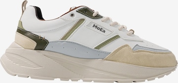 Baskets basses 'Gen5' MoEa en blanc : devant