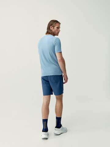 Born Living Yoga Performance Shirt 'Nadym' in Blue