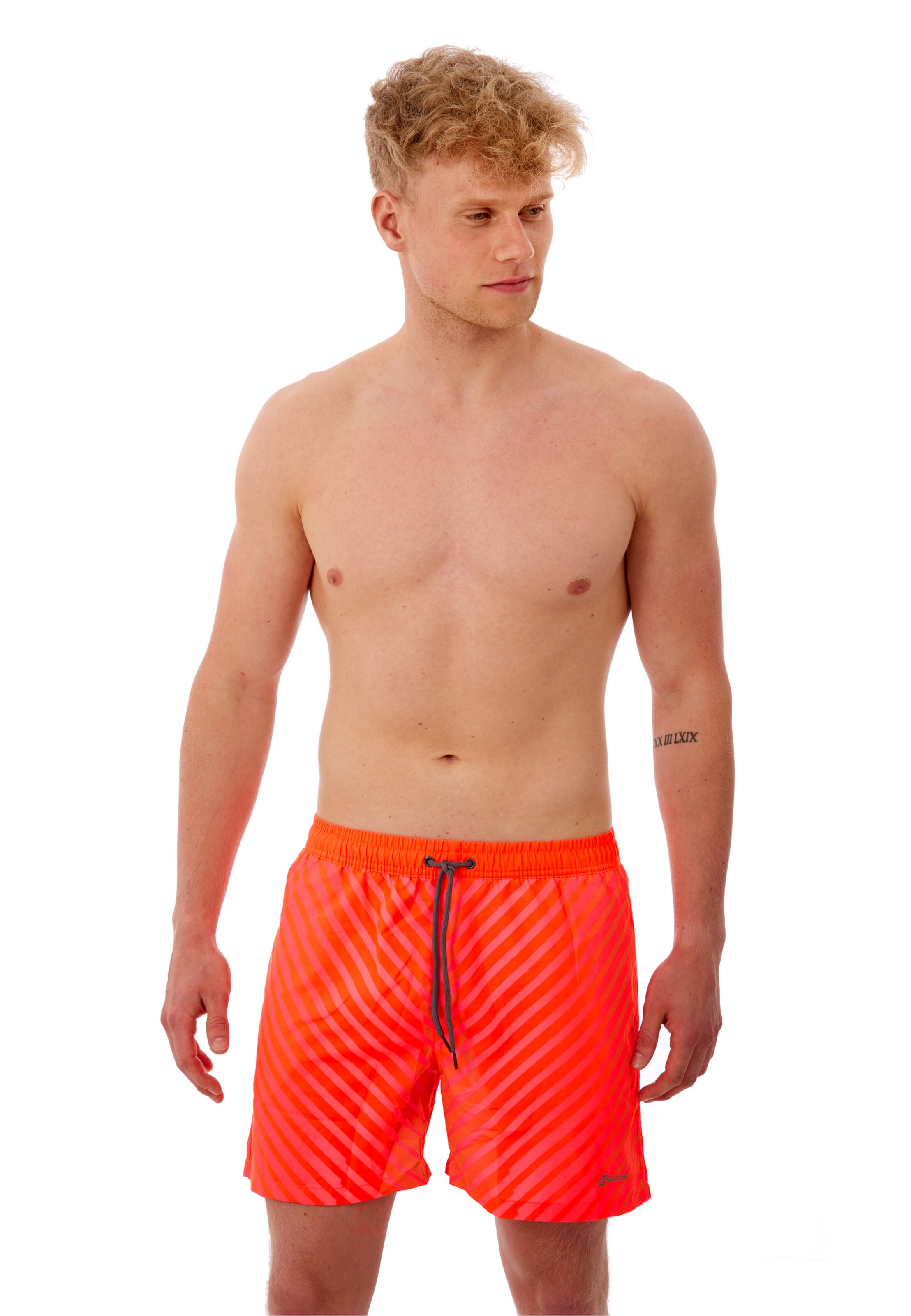 BECO the world of aquasports Swimming shorts in Red: front