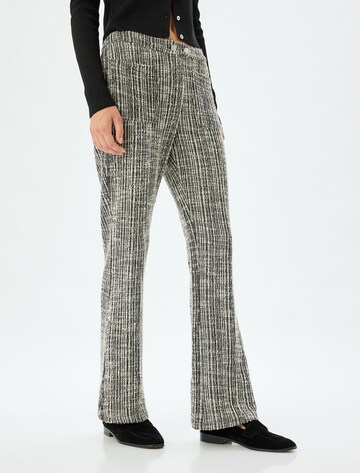 Koton Regular Broek in Zwart