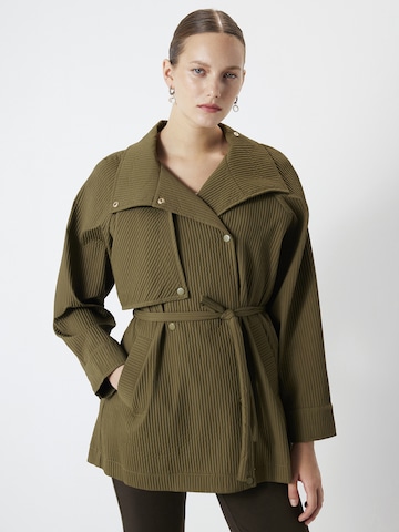 Ipekyol Between-Seasons Coat in Green: front