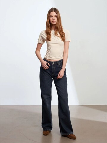 Dilvin Shirt in Beige