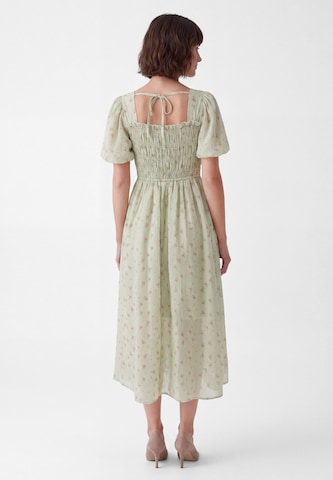Usha - Vestido em verde