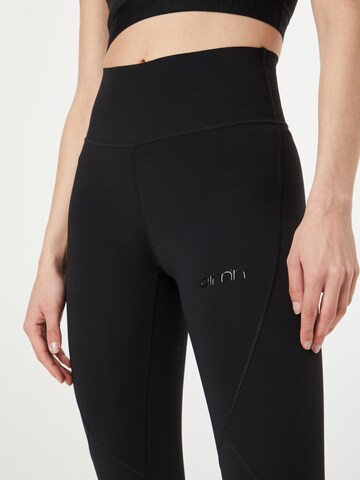 aim'n Skinny Workout Pants in Black