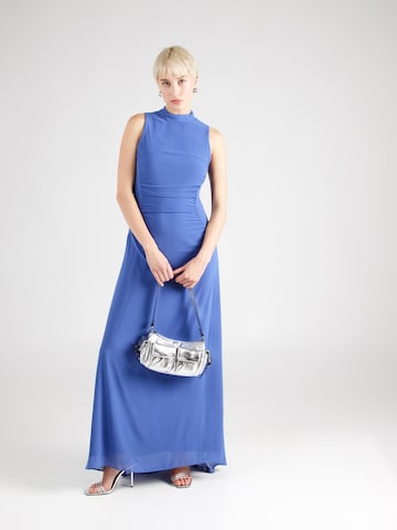 TFNC Aftonklänning 'ROSA' i blå: framsida