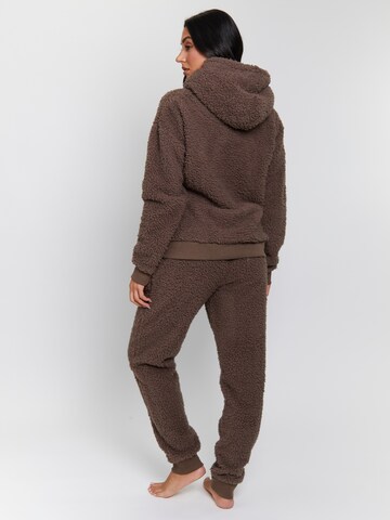 Loungeable Loungewear in Brown