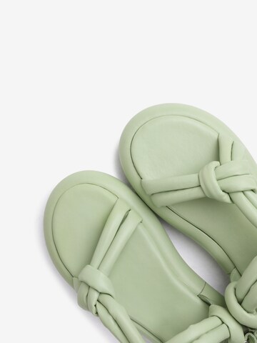 BRONX Sandals in Green