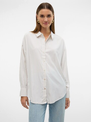 VERO MODA - Blusa 'VMNORA' em branco: frente