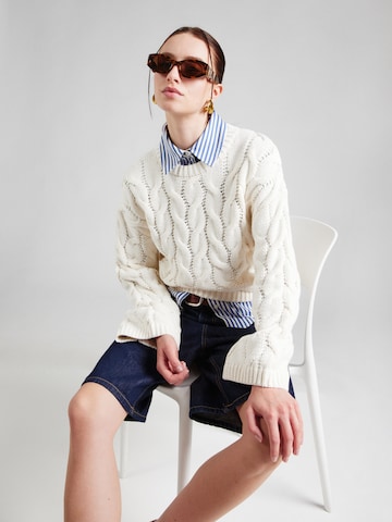 Pull-over Gina Tricot en beige : devant
