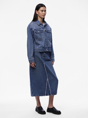 PIECES Jacke 'Alfi' in Blau