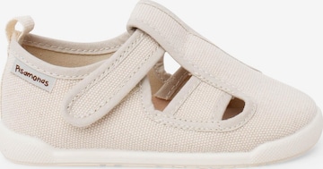 Pisamonas First-step shoe in Beige: front