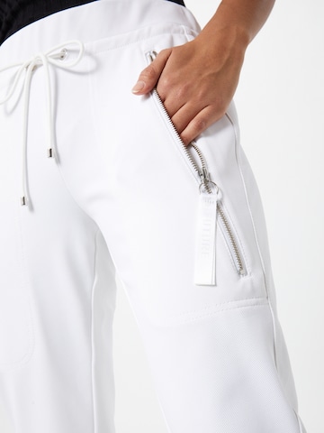 Tapered Pantaloni 'Future 3.0' di MAC in bianco