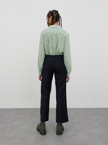 EDITED Regular Pantalon 'Hovet' in Blauw