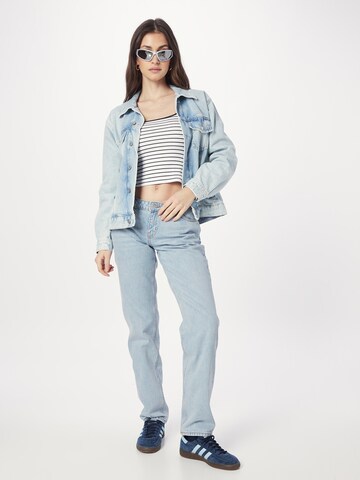 Monki Regular Jeans i blå