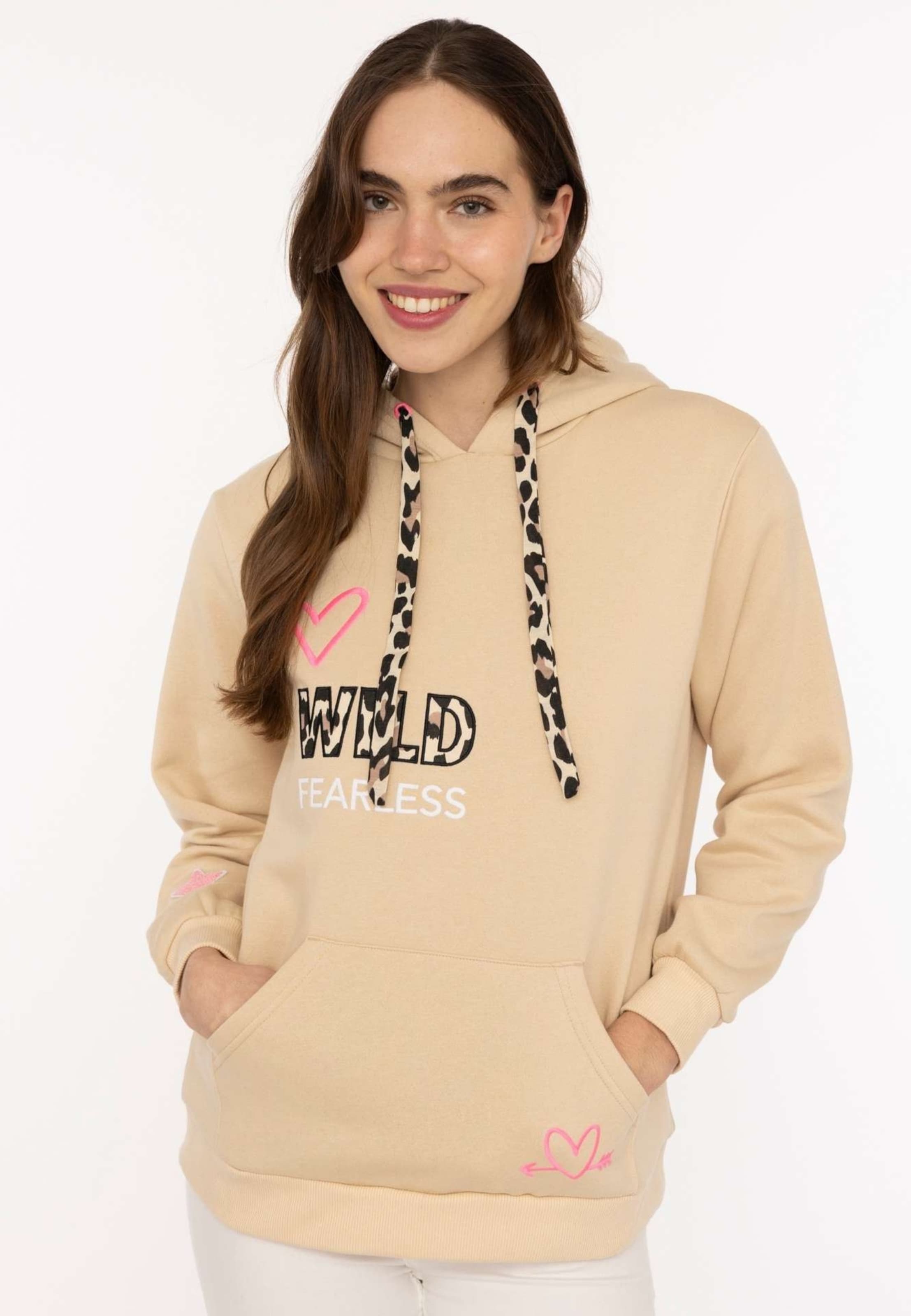 Sweat-shirt 'FEARLESS' Zwillingsherz en beige : devant