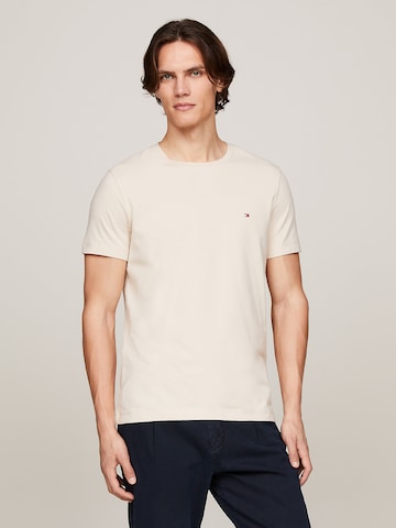 Coupe slim T-Shirt TOMMY HILFIGER en beige : devant