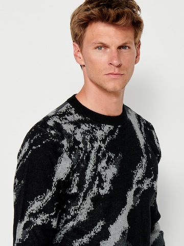 KOROSHI Sweater in Black