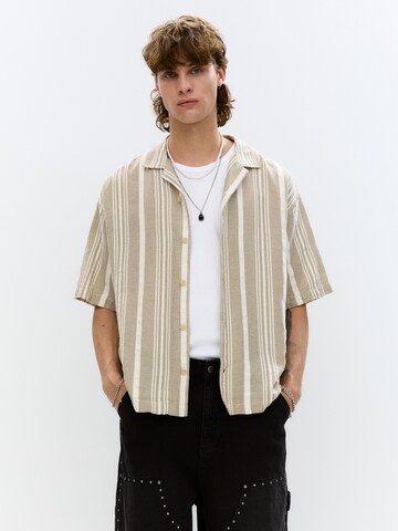 Pull&Bear Comfort fit Button Up Shirt in Brown: front