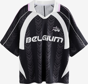 Next Paita 'Retro Football' värissä musta: etupuoli