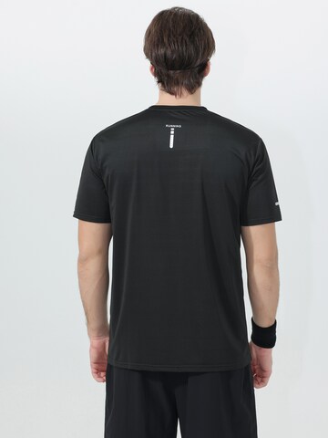 YOUTHUP Performance Shirt 'Kühlschicht' in Black