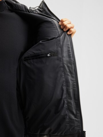STRELLSON Winter jacket in Black