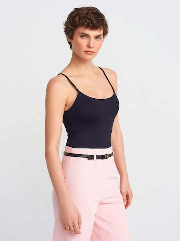 Dilvin Tanktops & Camis in Schwarz: Vorderseite