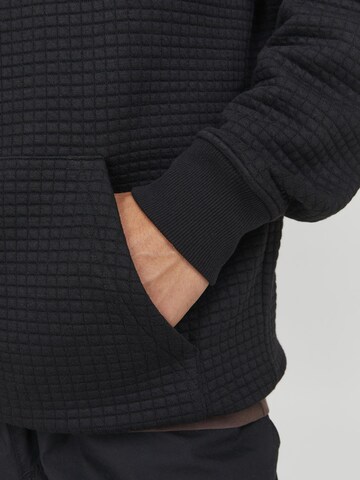 JACK & JONES Sweatshirt in Black