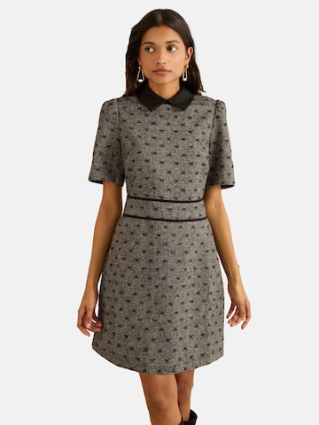 love & roses Рокля в сиво: отпред